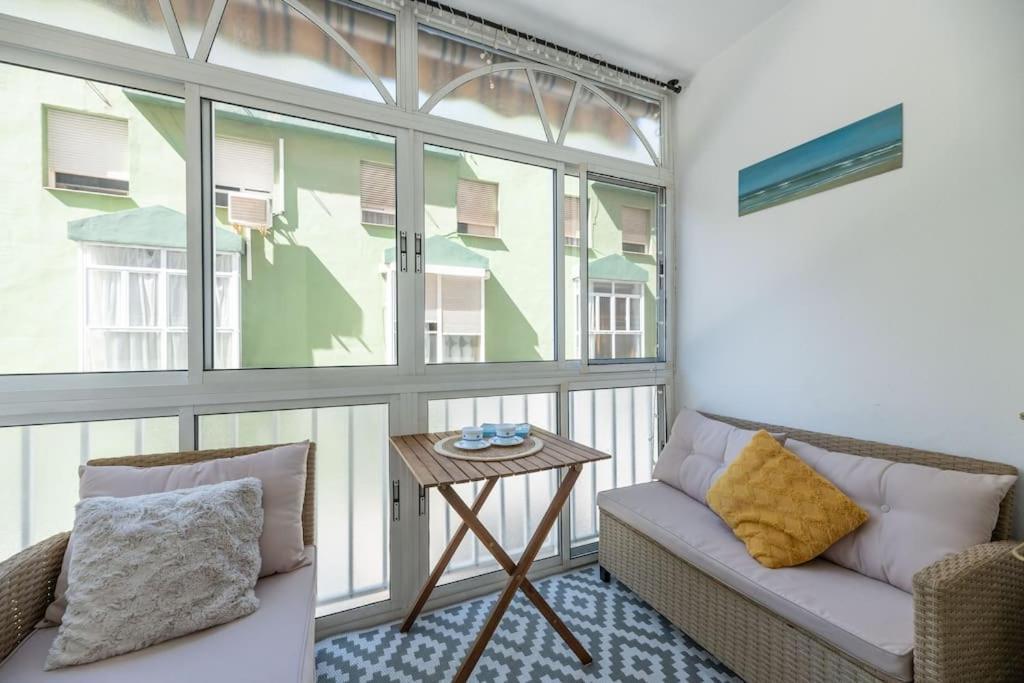 Encantador Apartamento Cerca Del Mar Málaga Exterior foto